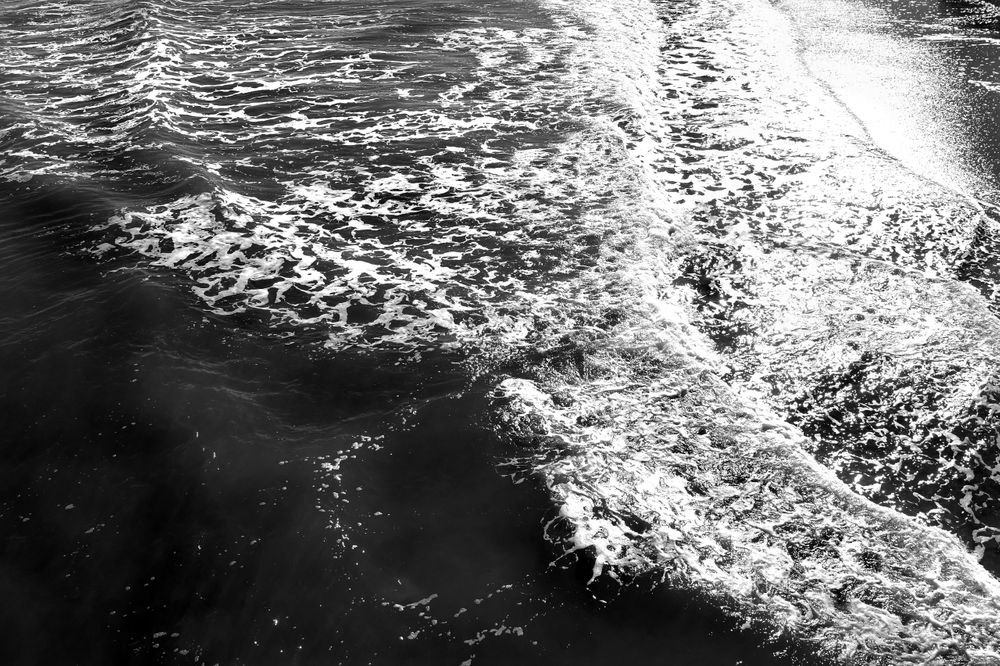 DSC_3142_Ocean_2nd Ave_BW_W.jpg