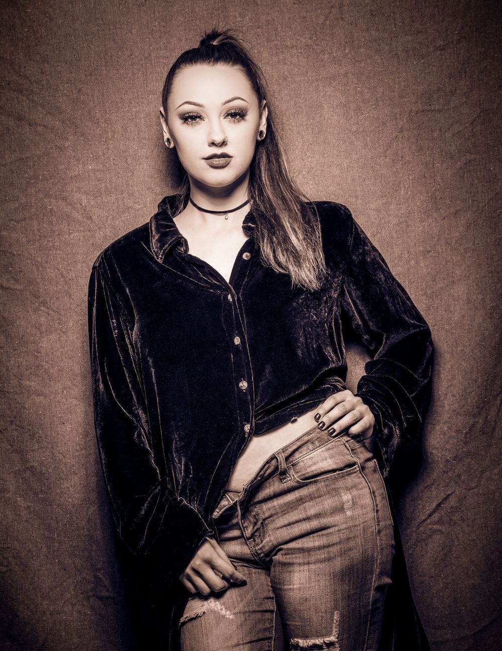 Hailey black velvet.jpg