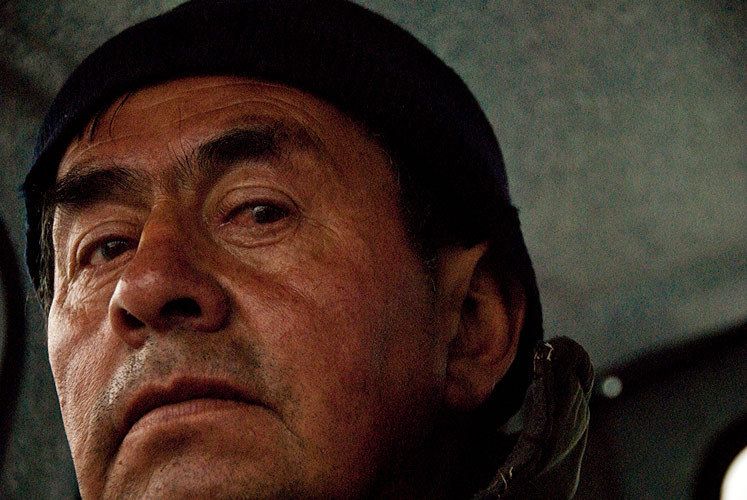 Chilean mariner near Yendigia Chile, a remote outpost on the Beagle Channel 1boatman_yendigia_chile