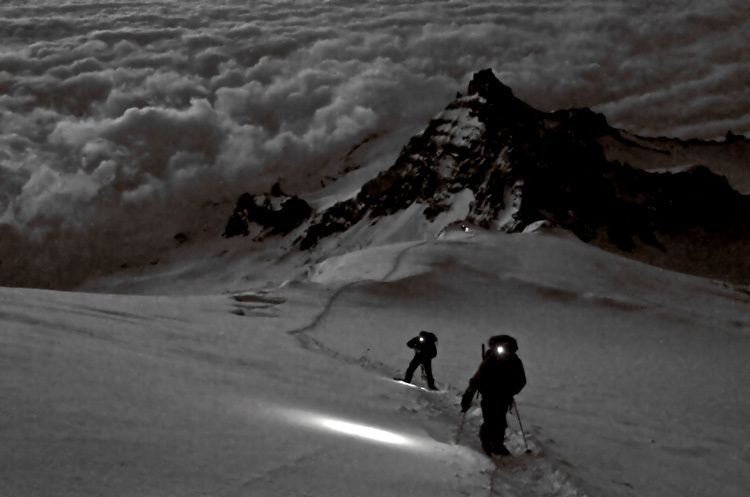 Ken Young and Kevin Williams above Disappointment Cleaver on Mount Rainier, Washington 1mount_rainier_disappointmentcleaver
