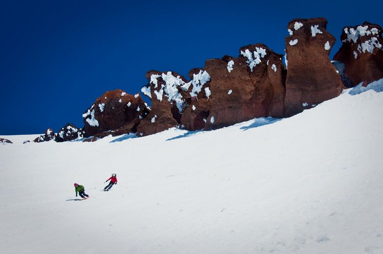 Kevin Williams and Ken Young skiing avalanche gultch on Mount Shasta, California 1mount_shasta