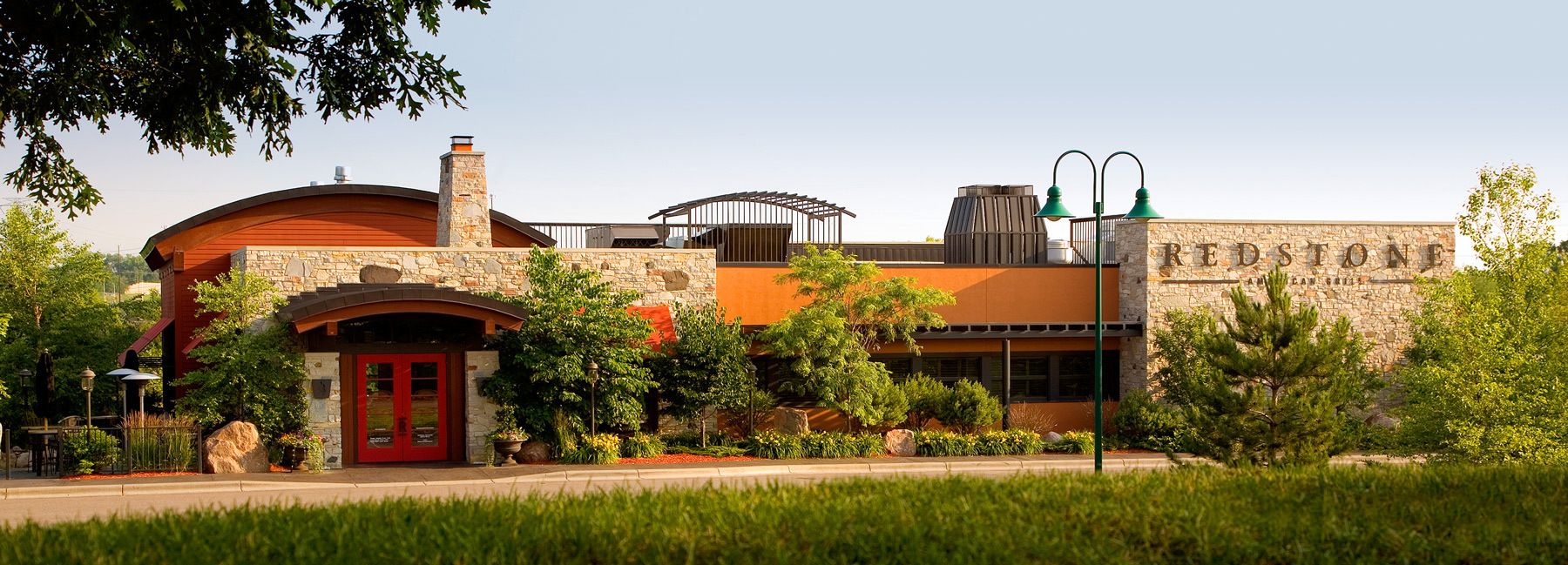 1redstone_restaurant_eden_prairie_mn.jpg