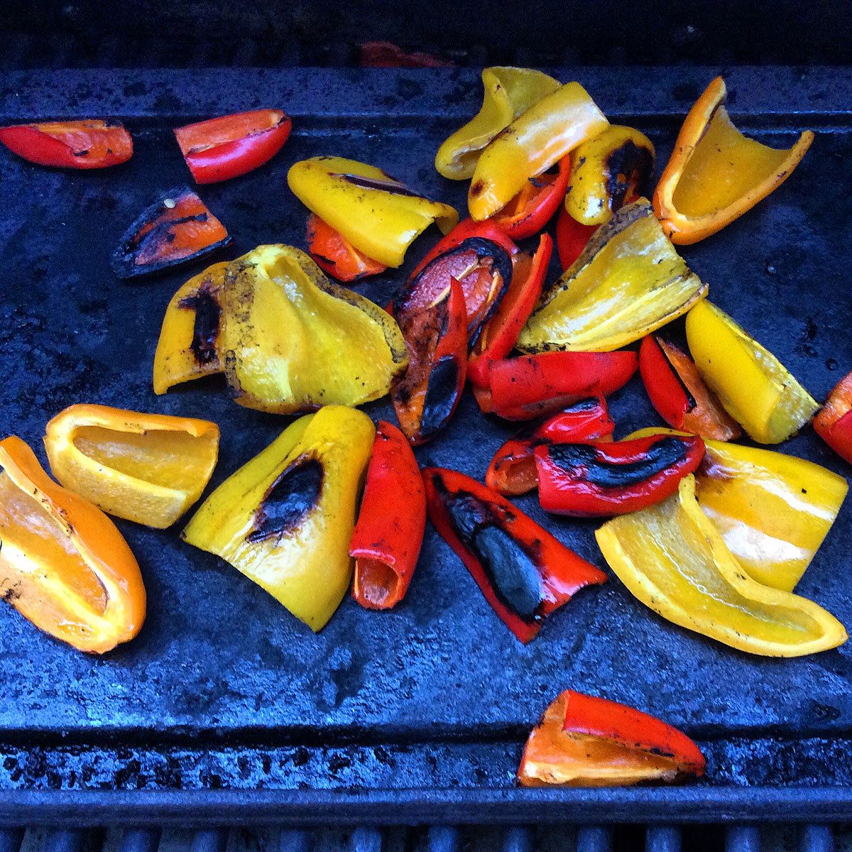 1peppers_grilling_steel_plate_instagram.jpg