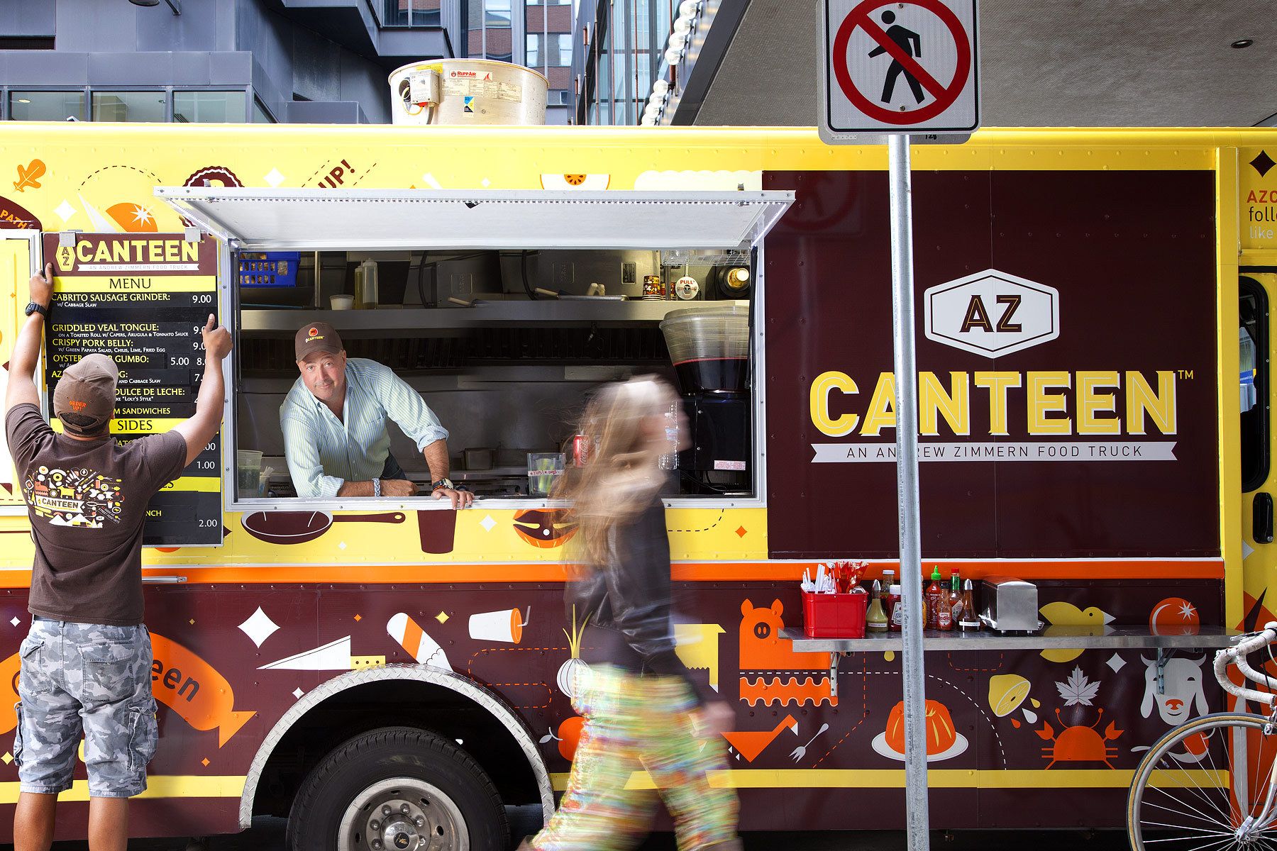 1andrew_zimmern_minneapolis_food_truck_az_canteen.jpg
