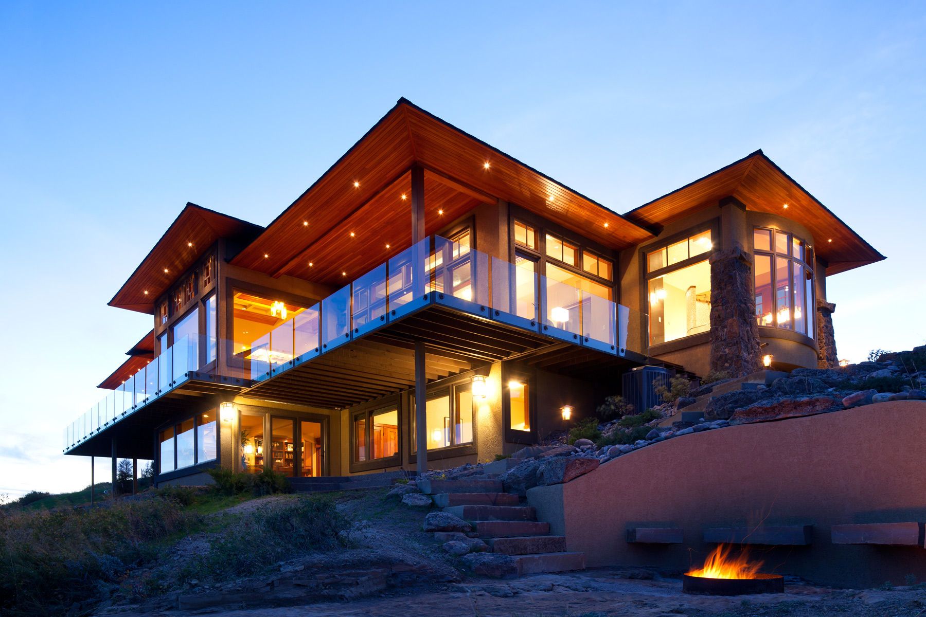 1acrchitect_home_montana_glass_railing_night.jpg