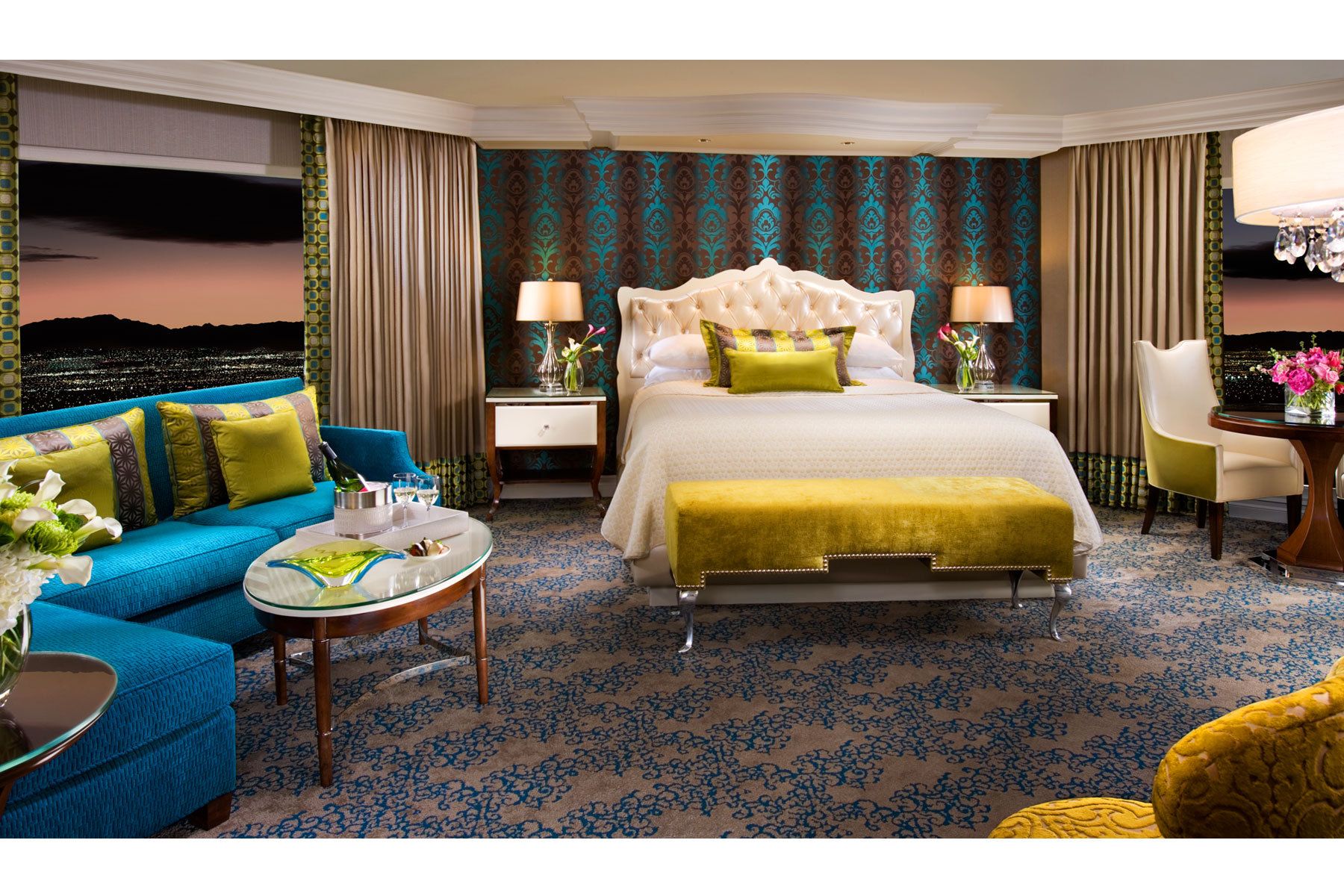 1bellagio_suite_bed