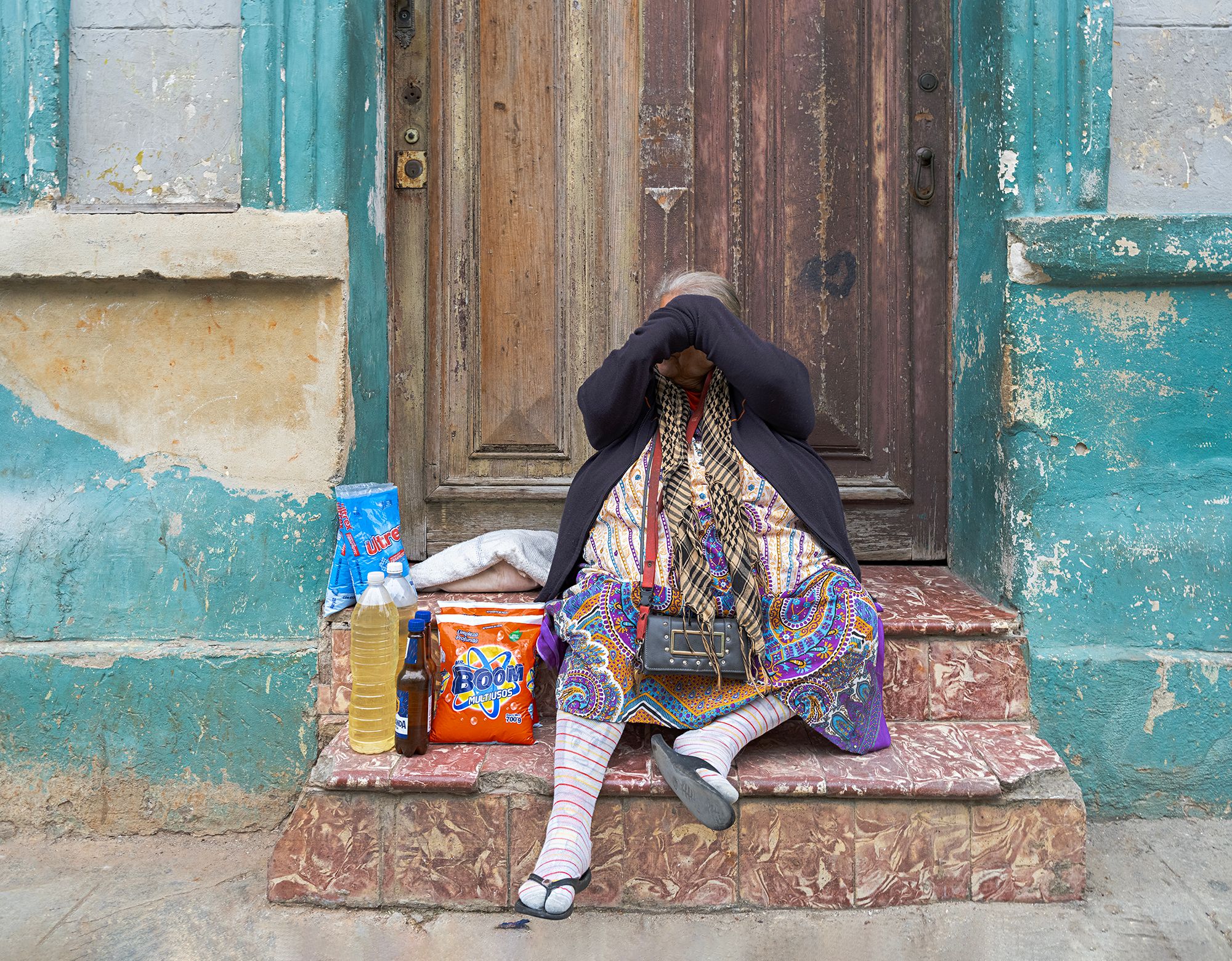 _DSF2166. Shy womanpsd copy.jpg