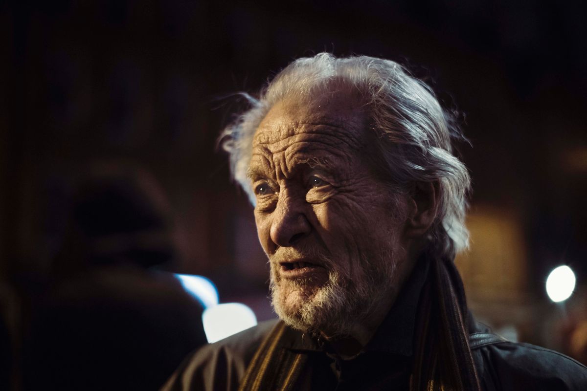 © SARAH LEE - BUS LIFE CAMDEN TOWN, OCTOBER 2017. busoct072017.jpg