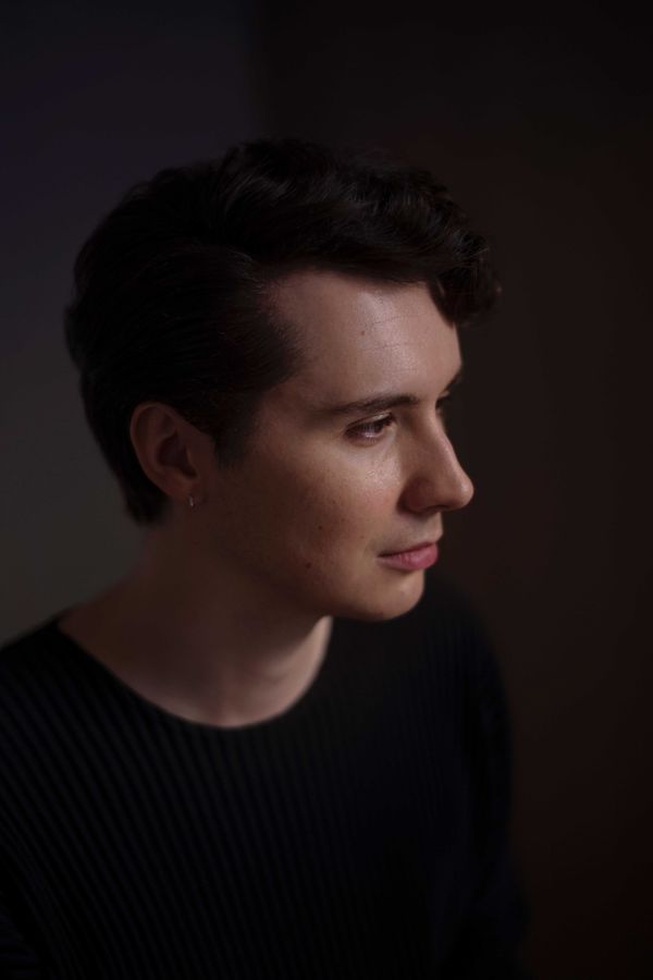 © SARAH LEE - DAN HOWELL, AUGUST 2020. danreedit3.jpg