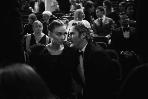 © SARAH LEE - BAFTA FILM AWARDS 2020 - ROONEY MARA & JOAQUIN PHEONIX baf48.jpg