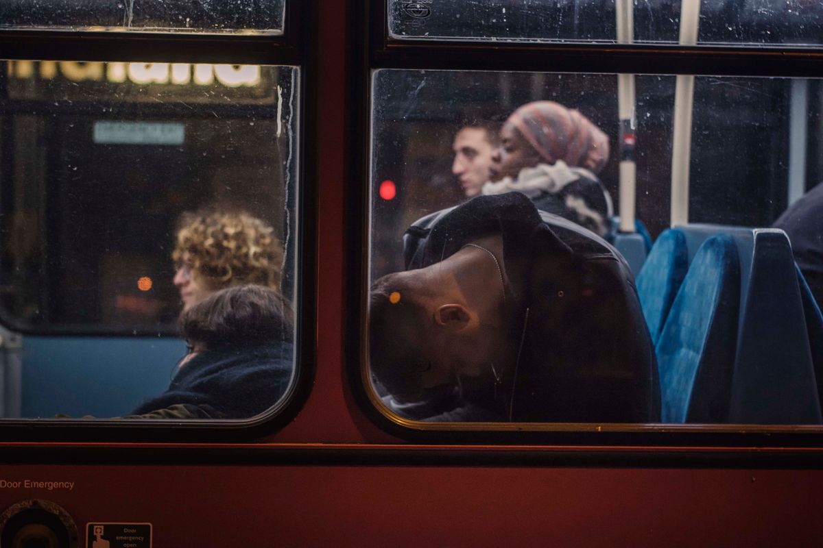 © SARAH LEE - BUS LIFE CAMDEN TOWN, NOVEMBER 2017. cloon21.jpg