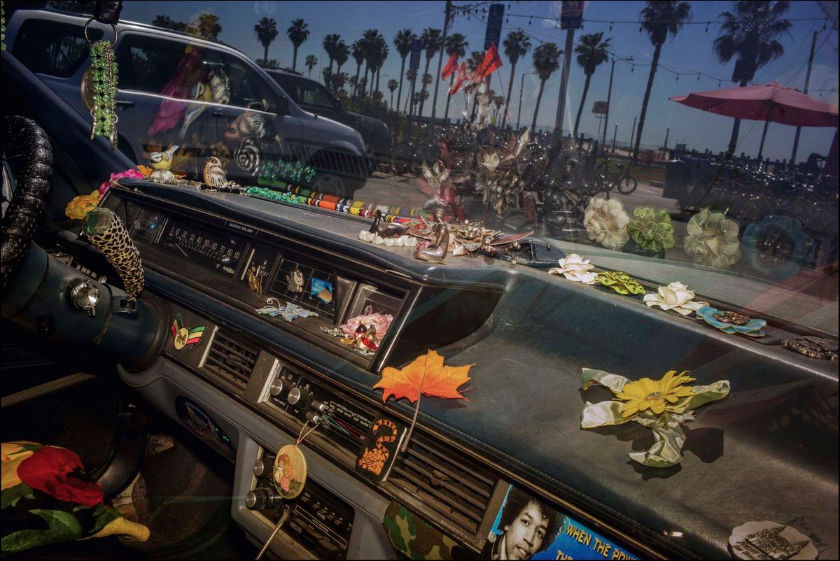 © SARAH LEE - SANTA MONICA, LOS ANGELES. MAUNDY THURSDAY, MARCH 2016. 11-sm29.jpg
