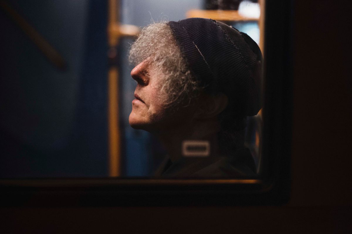 © SARAH LEE - BUS LIFE CAMDEN TOWN, AUGUST 2017. busaug262.jpg