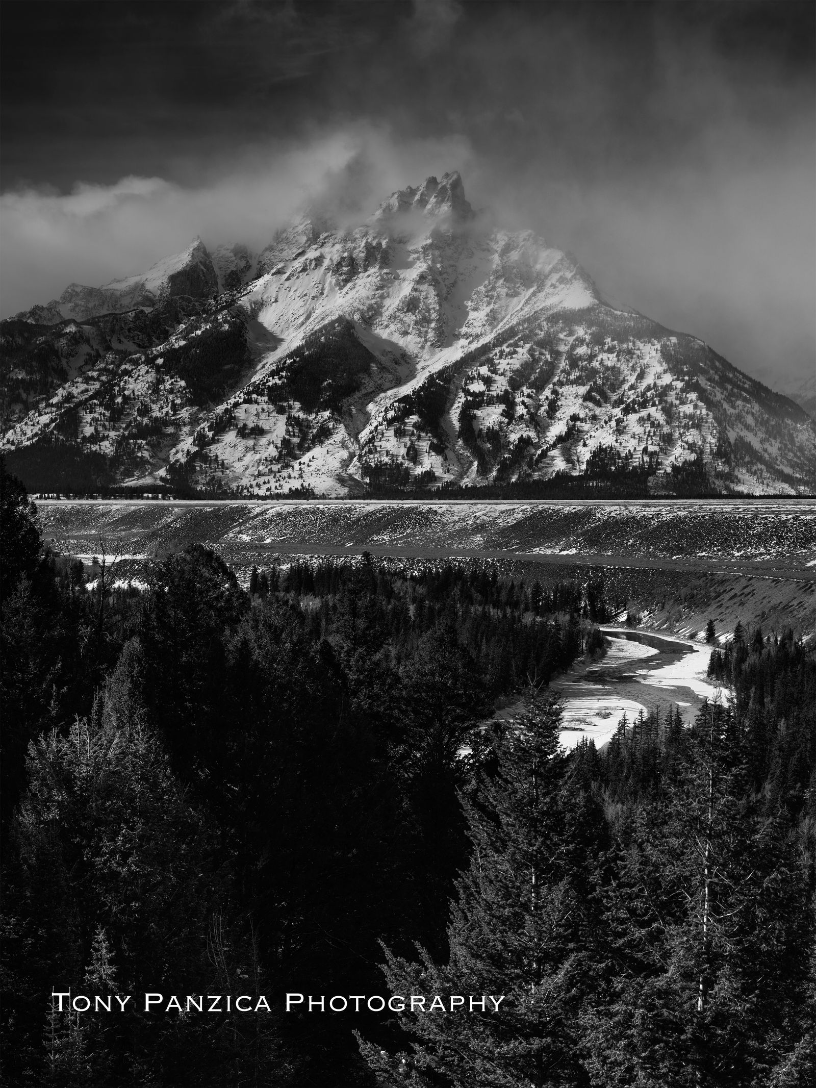 Snake River Overlook, BW DSCF0737-1 copy.jpg