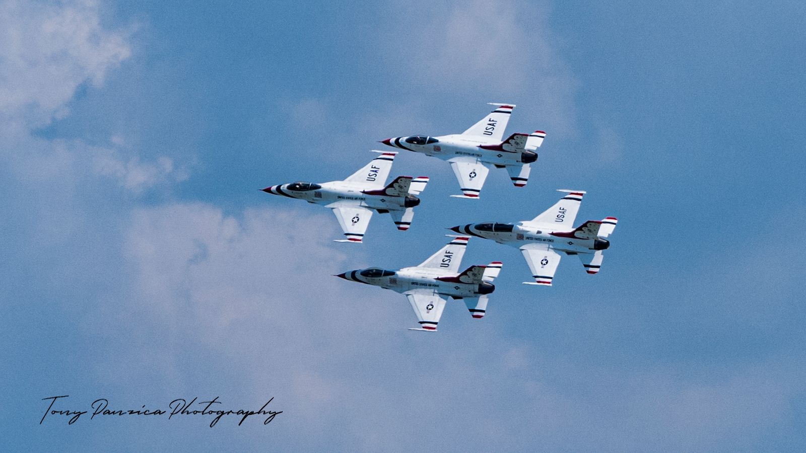 Thunderbirds in a 4 ship formation