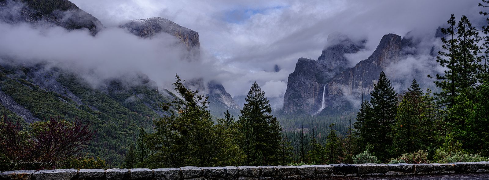 Yosemite National Park, Tunnel View,  April 2022 
