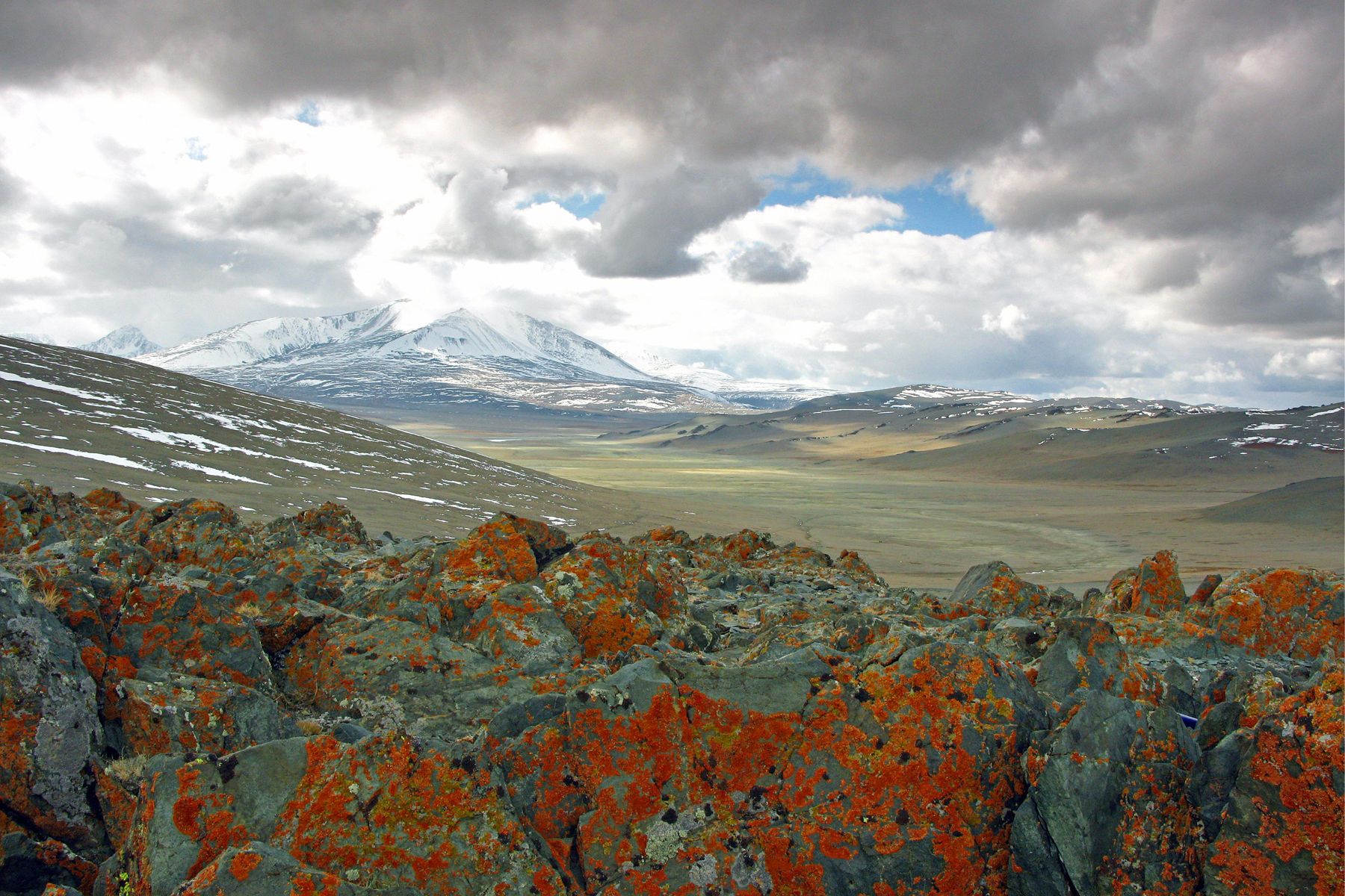 1mountains_bayan_ulgii.jpg