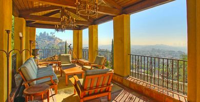 4565 Dundee Dr - Out Liv - MLS - Pic 4.jpg