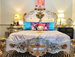 06-cipresso-castle-decatur-pastel-ornate-bedroom.jpg
