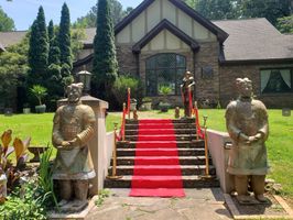 26-cipresso-castle-decatur-front-entrance-red-carpet.jpg