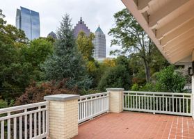 20-ansley-park-atlanta-upper-terrace-midtown-skyline.jpg
