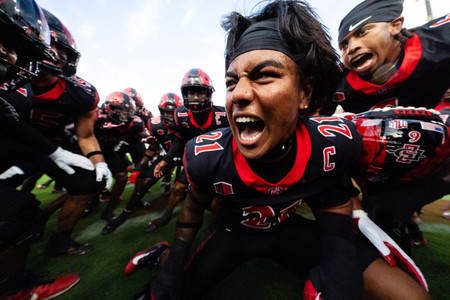 fb_sdsu_v_stonybrook_dtuskan_00255.jpg