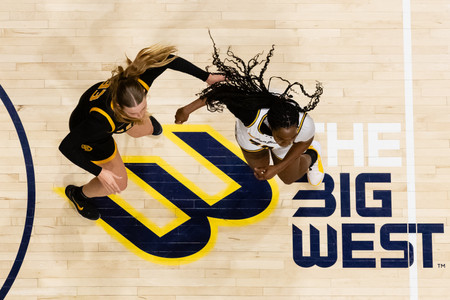 wbb_ucsd_v_long_beach_dtuskan_00627.jpg