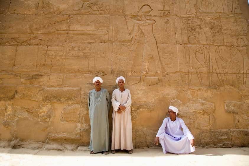 1Egypt_Luxor_Karnak_guides