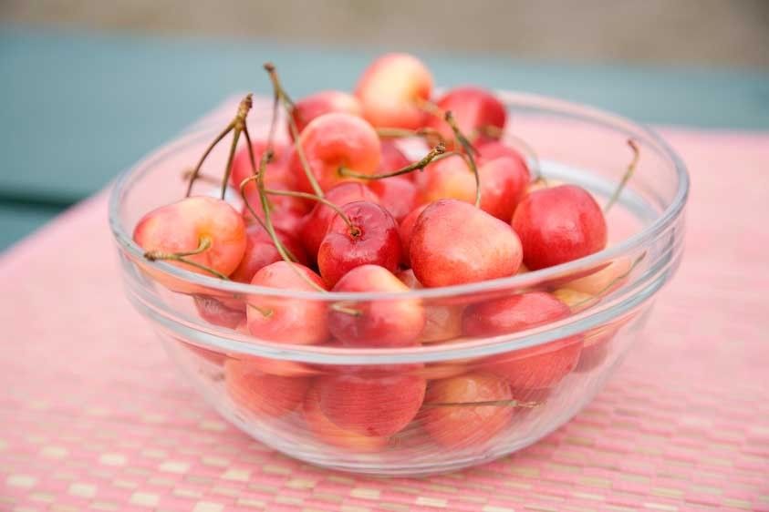 1Canada_bowl_cherries_1