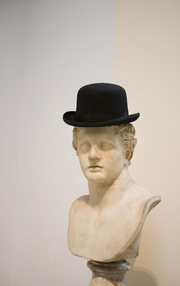 1England_London_British_Columbia_hat_man