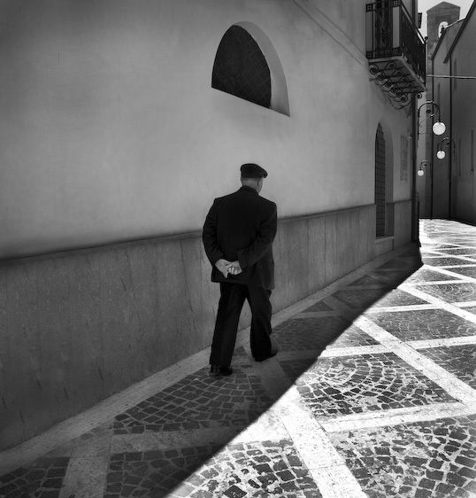 1italy_corelone_sicily_man_1