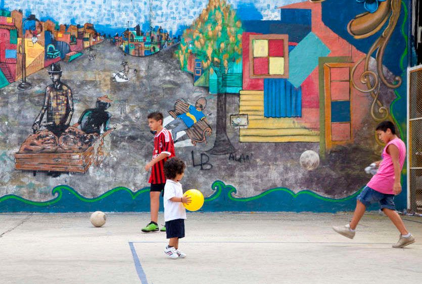 1aaaargentina_soccer_boys