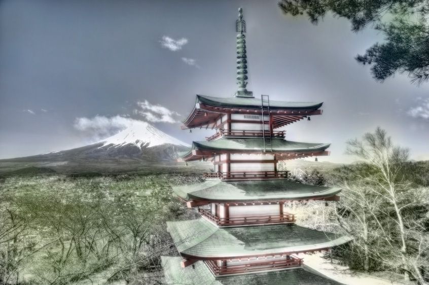 1japan_bbb_fuji_temple_bw_