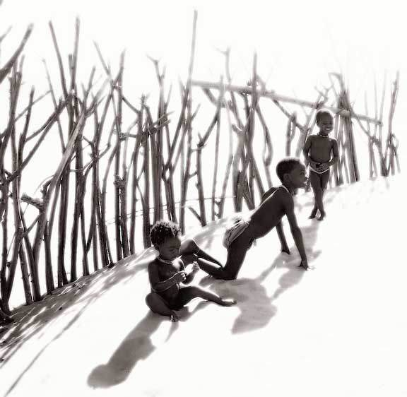 1namibia_himba_boys_print_