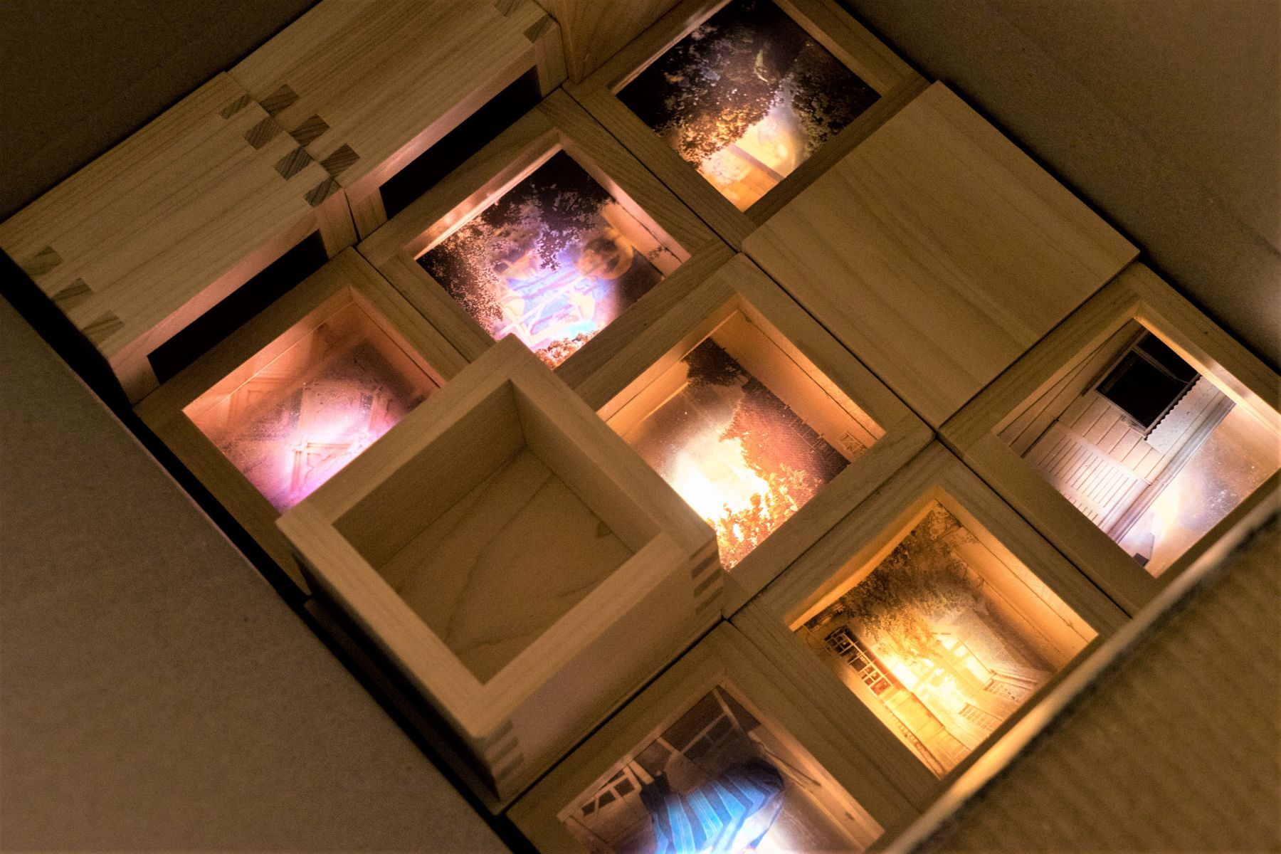 12-floating_word_artwork_documentation_hr_16