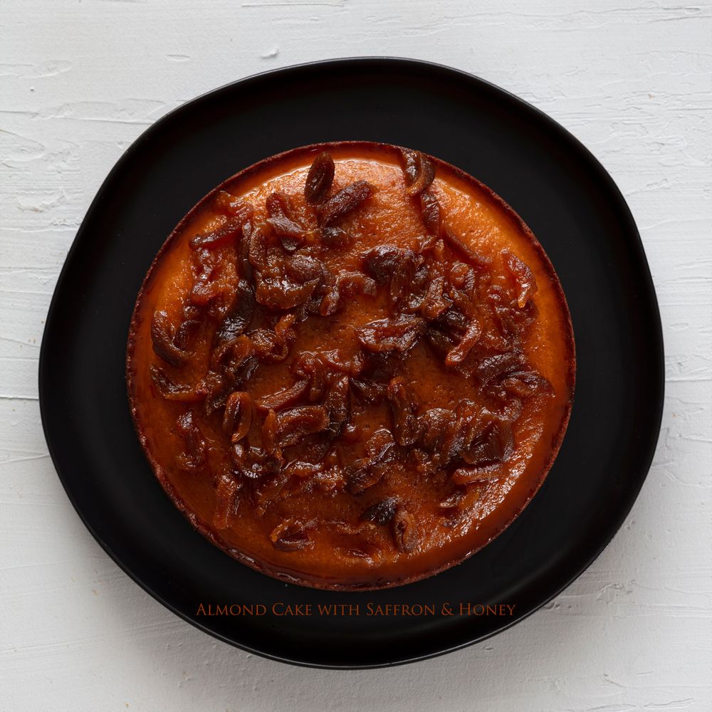 Almond-Cake-With-Saffron.jpg