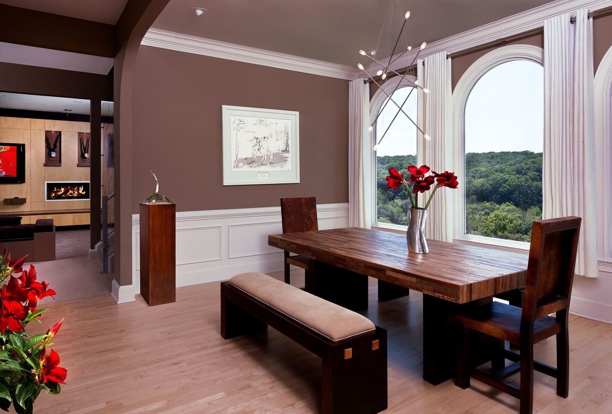 BEK_LOWELL_INT_DEMO 8939_CROP_L_FLOWERS_B.jpg