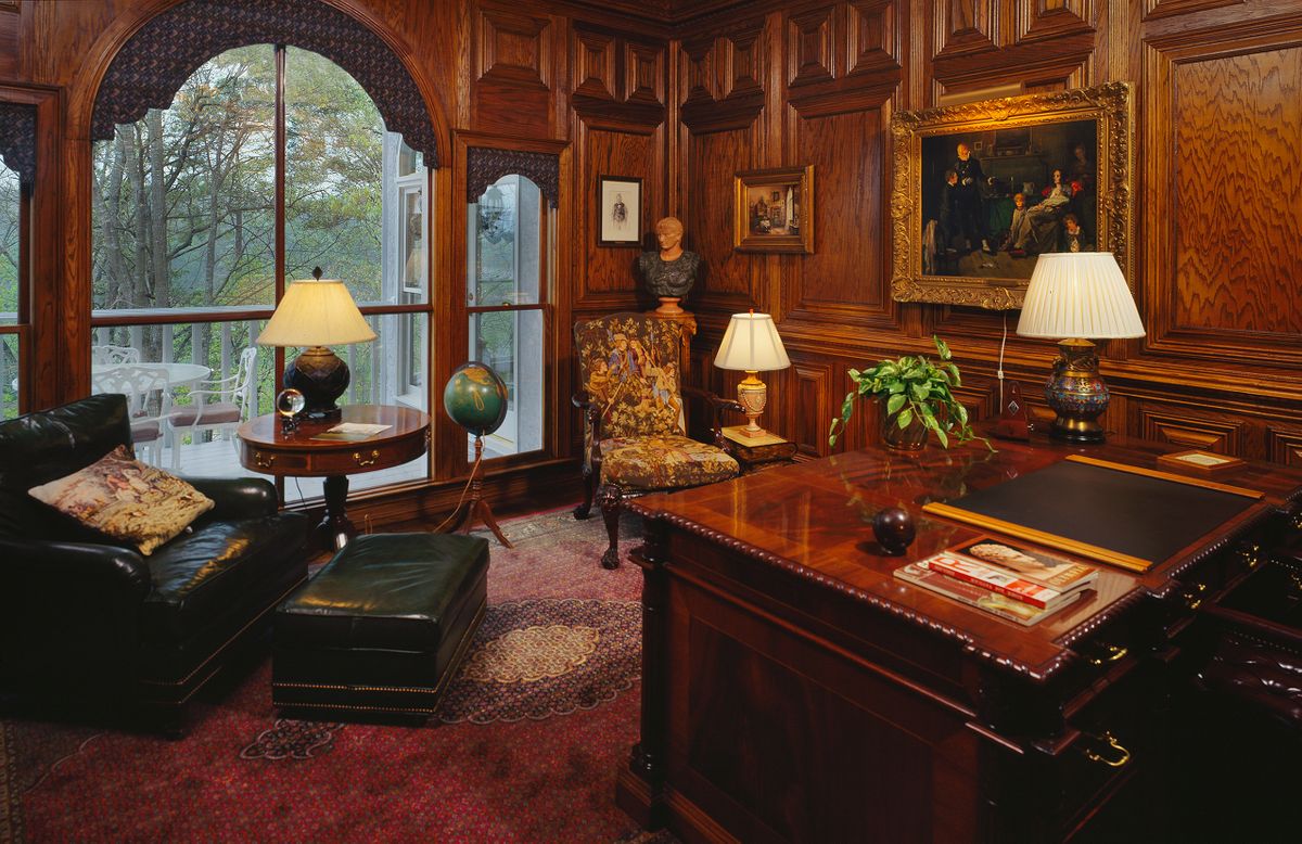 Bowie Labrary Crop 2.jpg