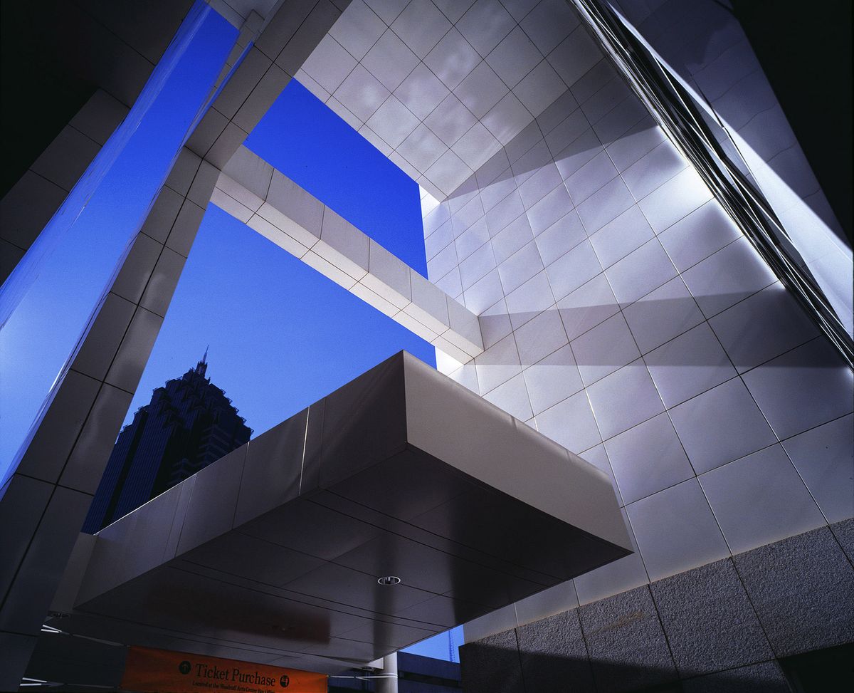 High Museum_NEW_L_CROP_B.jpg