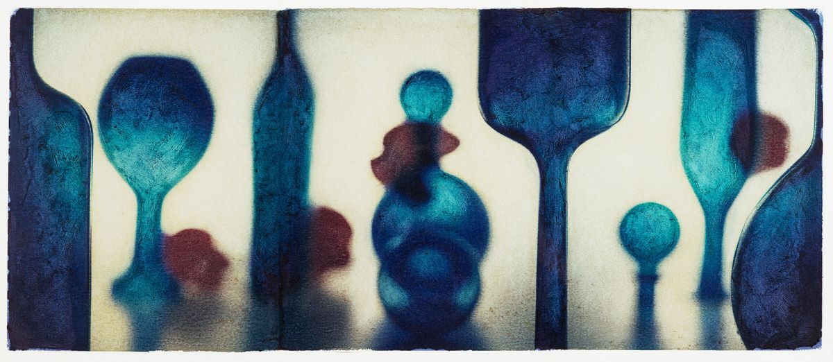 BLUE_BOTTLE_TRIPTYCH_CROP_CF005613.jpg