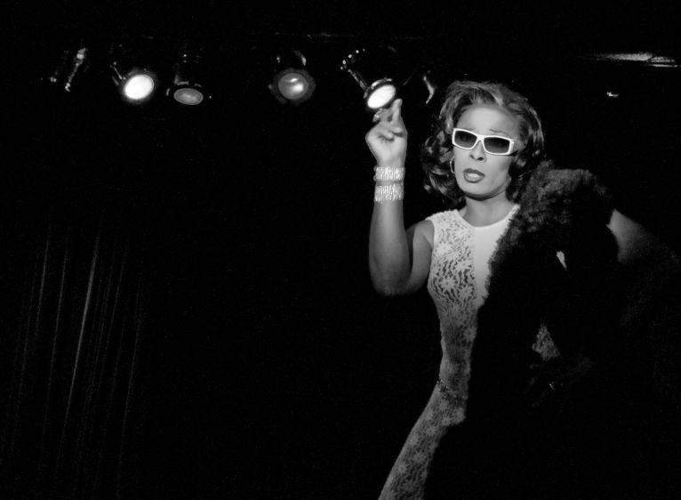 Through the Glass Nightly: The Girls Got Sass