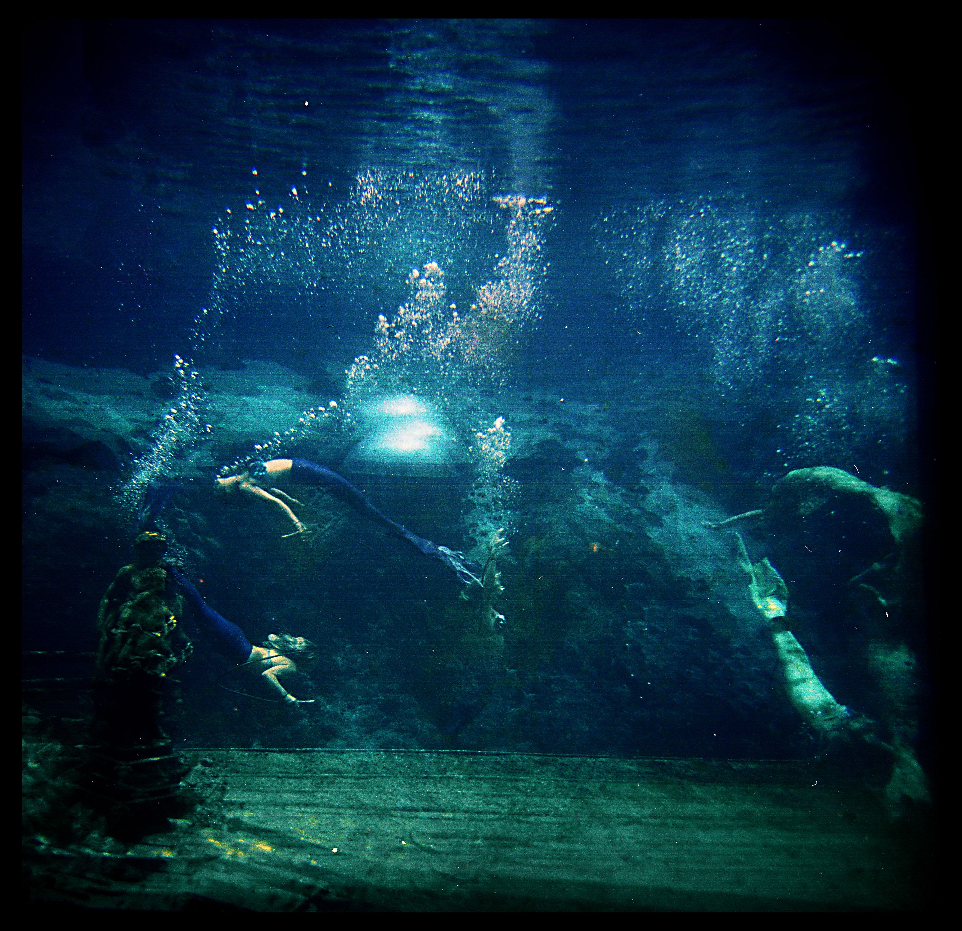 Travels in Plastic: Mermaids of Weekie Wachee, Florida Mermaids