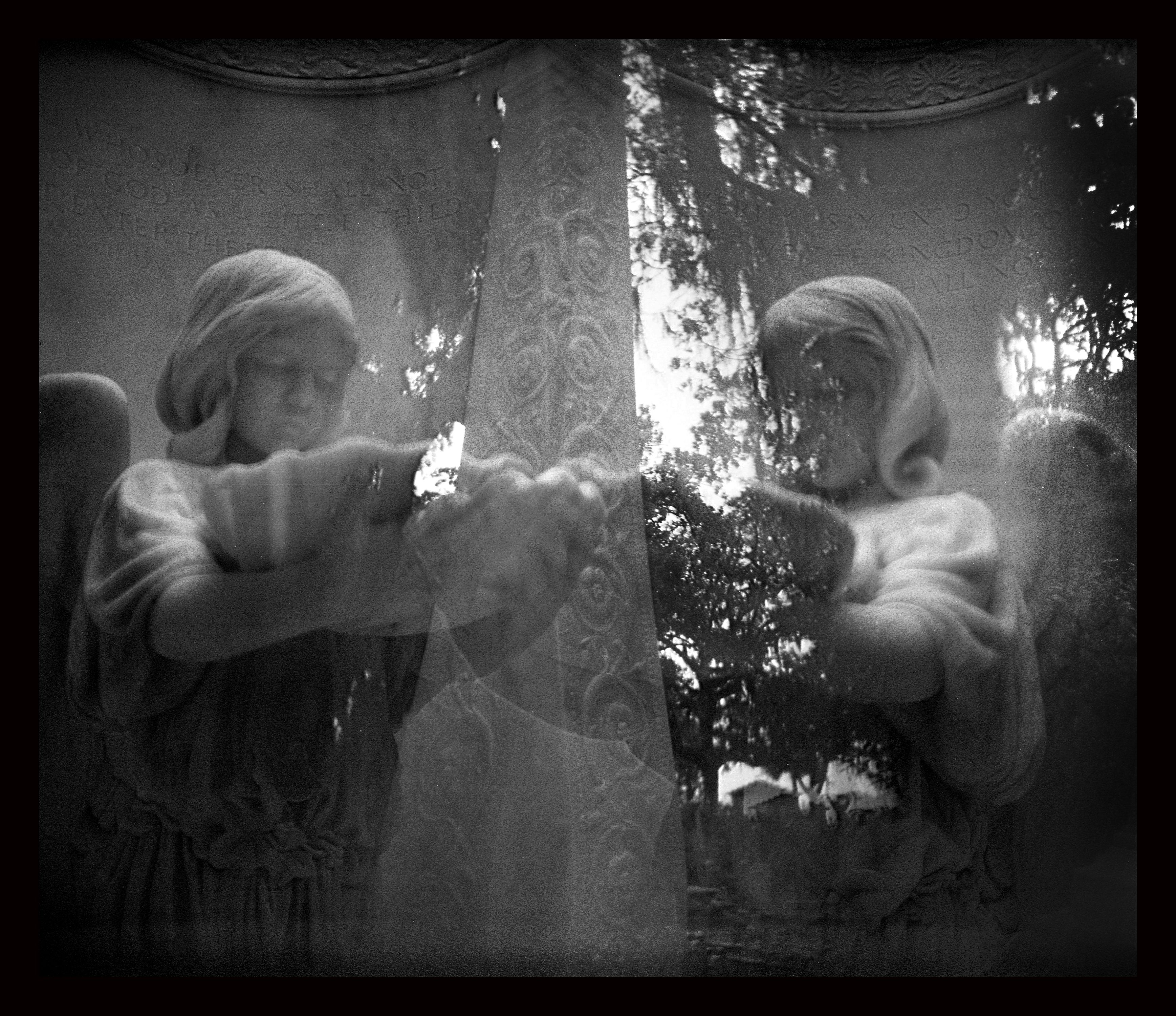 Travels in Plastic: Bonaventure Cemetary, Savannah, GA THE AFTERNOON OF GOOD AND EVIL