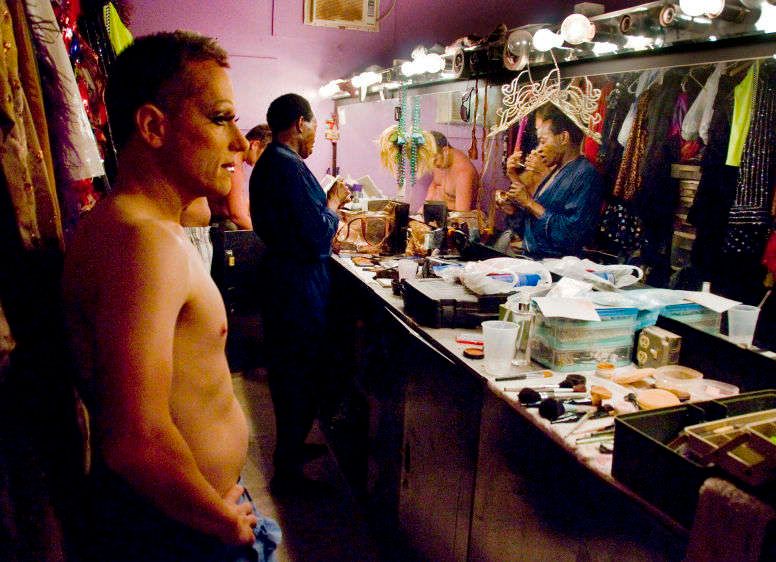 Through the Glass Nightly: Five Minutes Until Showtime