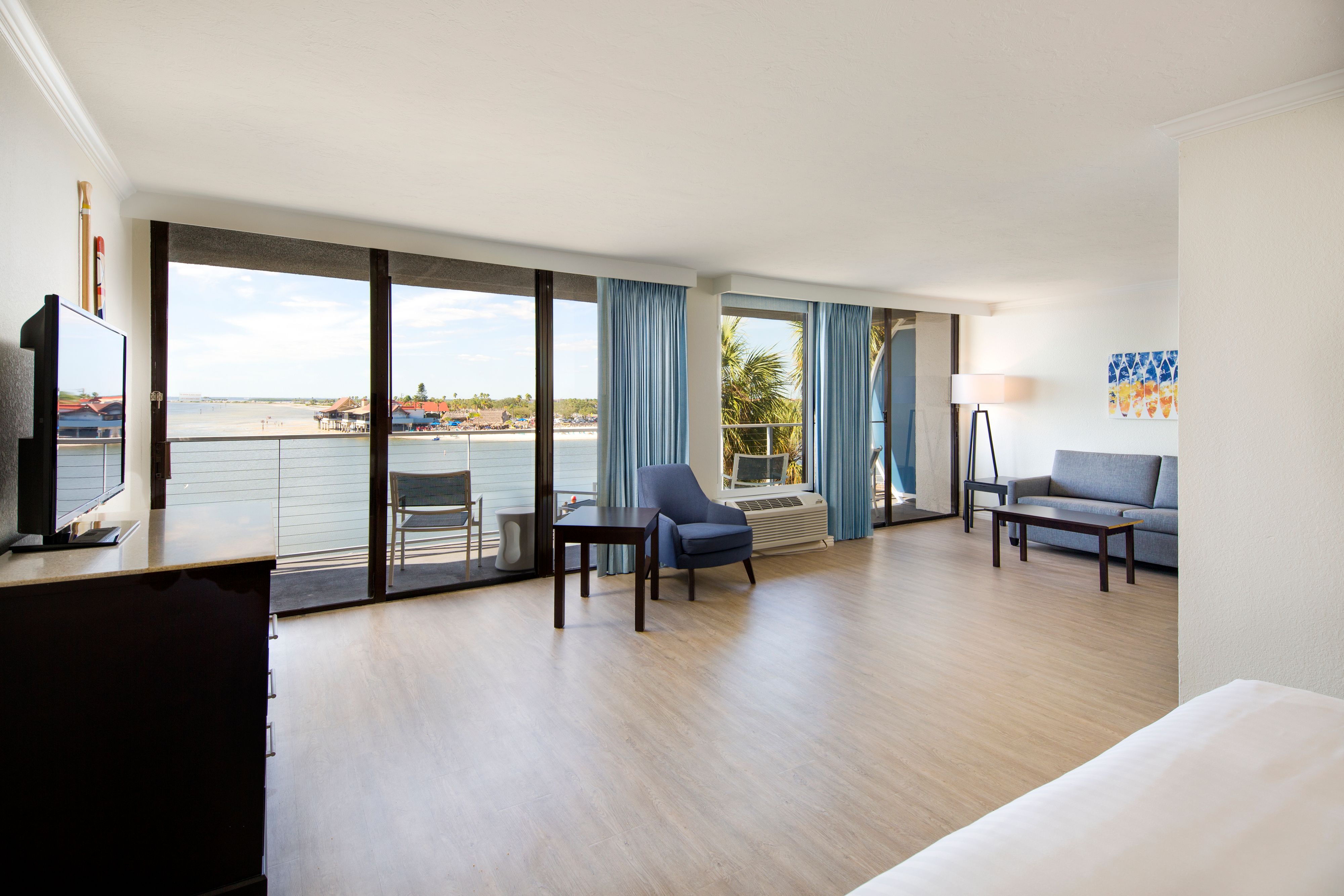 DW4A8939_BayHarborHotel_Bayview426.jpg