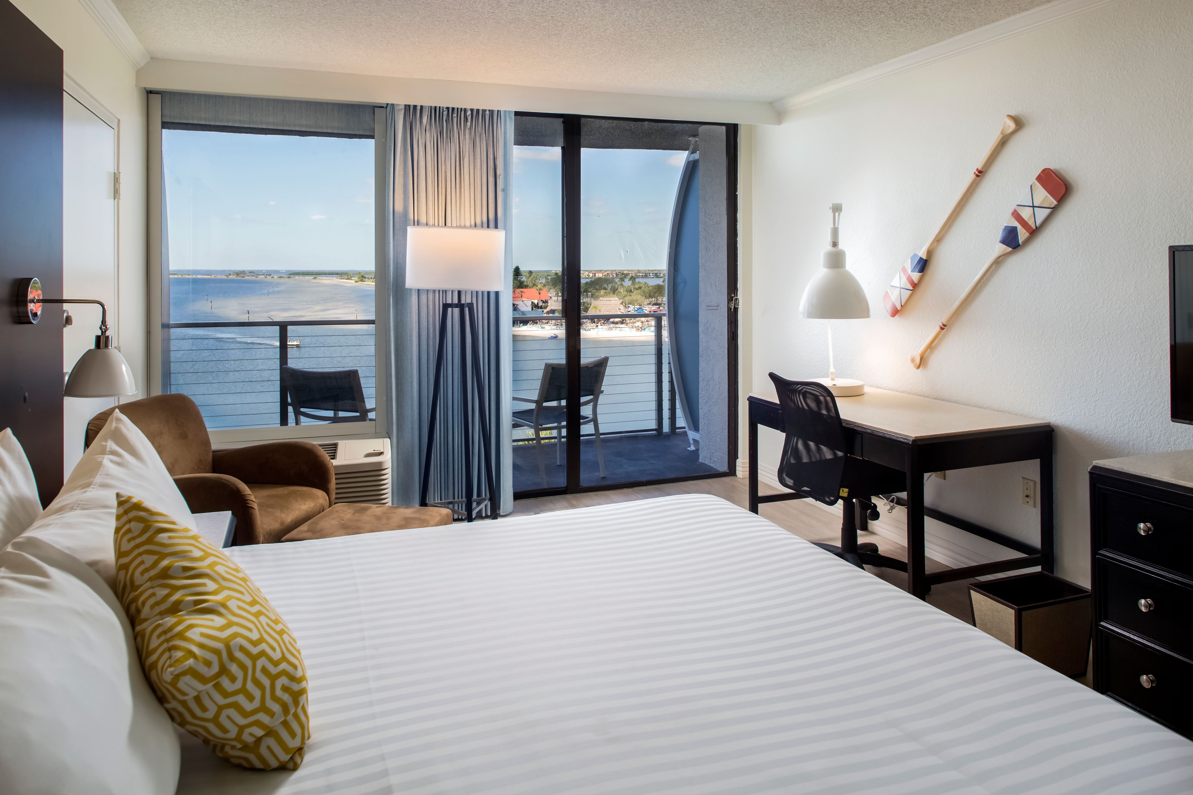 DW4A8782_BayHarborHotel_Bayview636.jpg