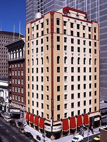 Joie de Vivre, Maxwell