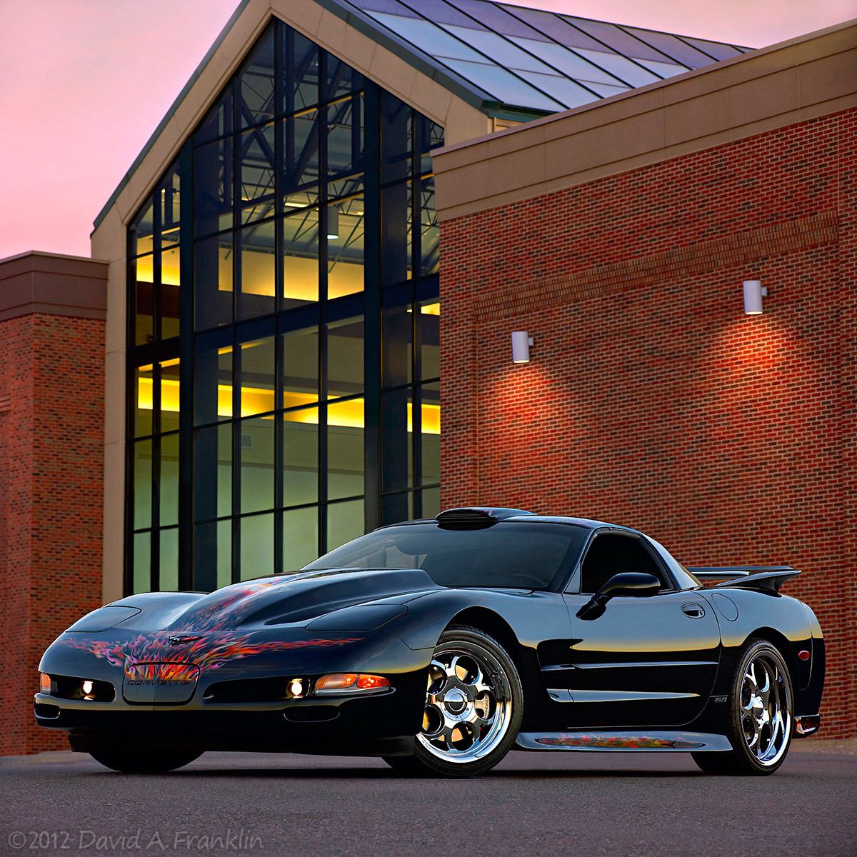 ChevroletCorvette_ModifiedCoupe_F34_CommercialBuilding