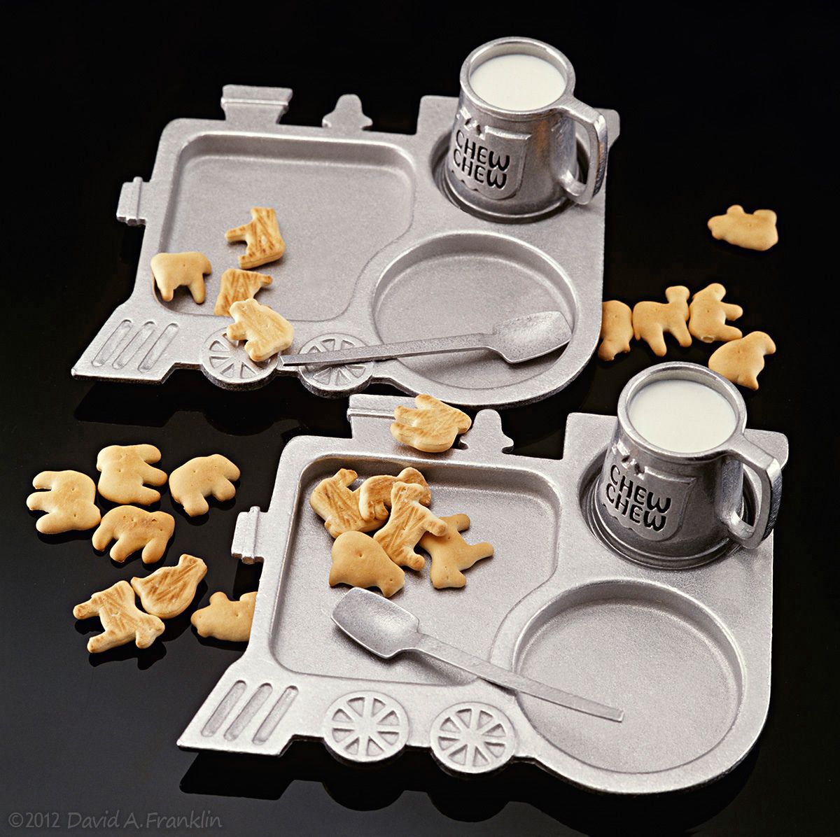 ChewChew_ChildrensDiningSet_Catalog