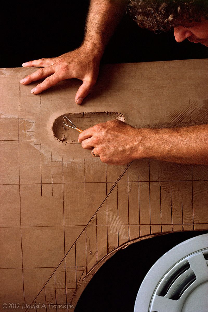 ModelerShapingCarDoorDetail_WithHandTool_LifeSizeClay_TaurusSedan_Ford_Collateral